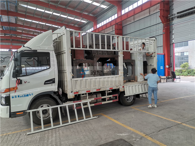 1000型<a href='http://m.rongxin366.cn/ssxl/10.html' target='_blank'><span>金屬撕碎機</span></a>發(fā)貨發(fā)往河北